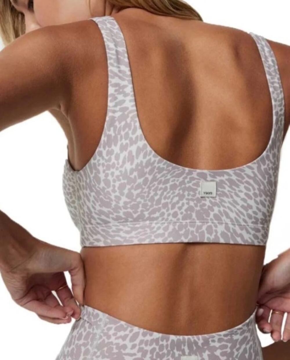 Vuori Daily Bra and Biker Set - XS